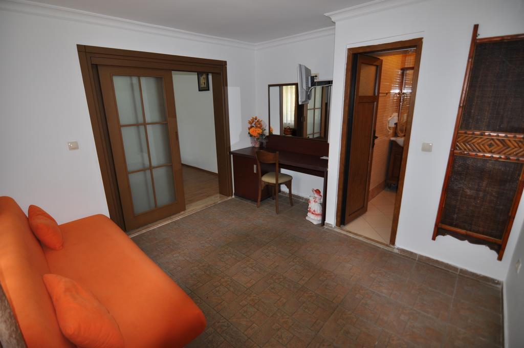 Longhouse Inn Hotel Dalyan Zimmer foto
