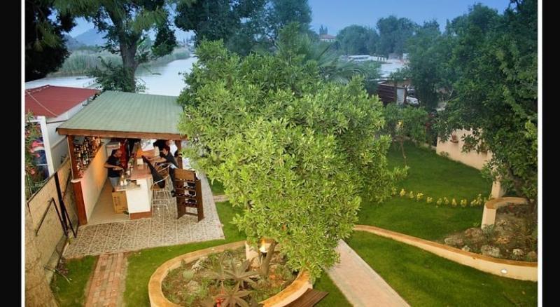 Longhouse Inn Hotel Dalyan Exterior foto
